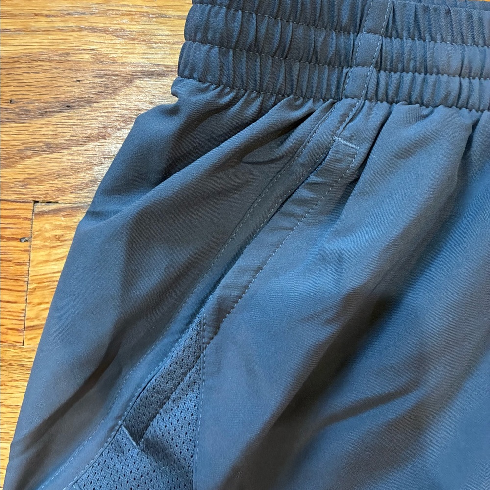 Under Armour Women's Dark Gray Athletic Shorts - Picture 3 of 4